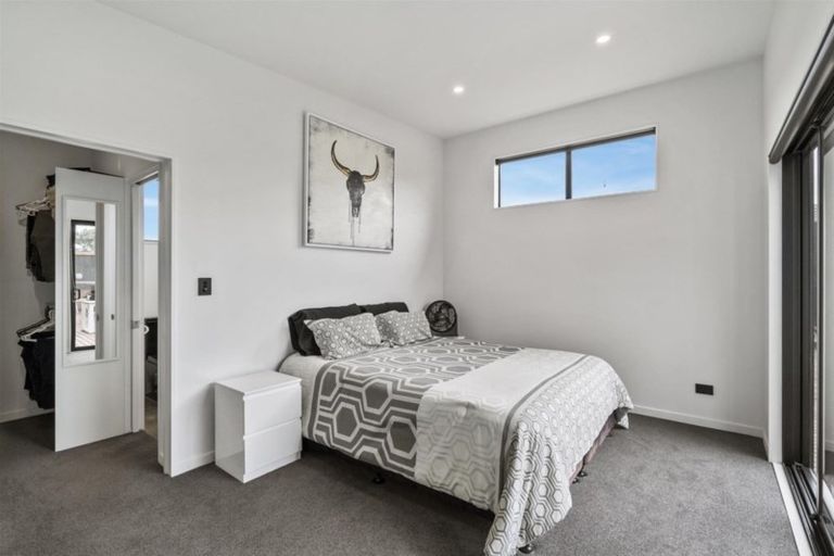 Photo of property in 10 Munich Place, Bromley, Christchurch, 8062