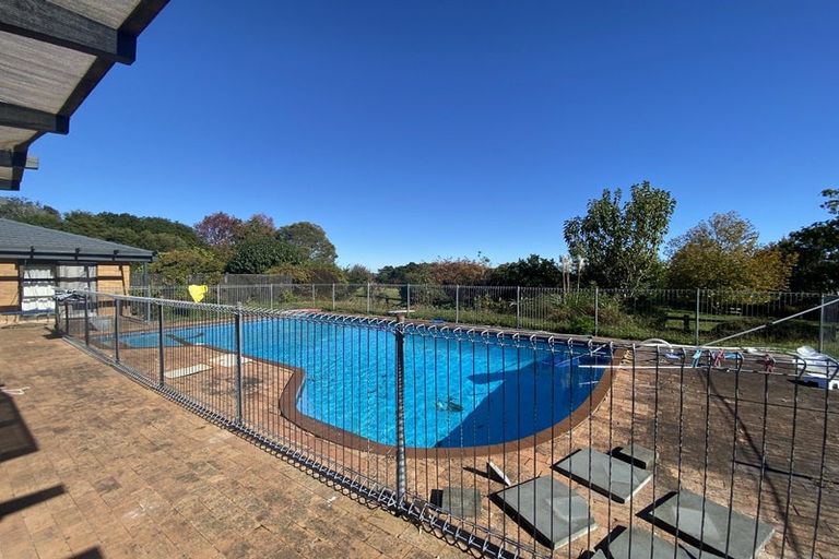 Photo of property in 75 Davies Road, Ramarama, Drury, 2579