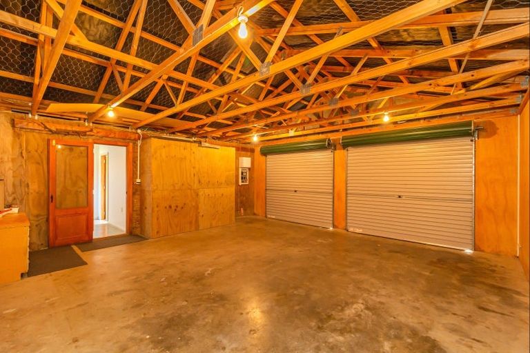 Photo of property in 8 Whelans Road, Levin, 5571