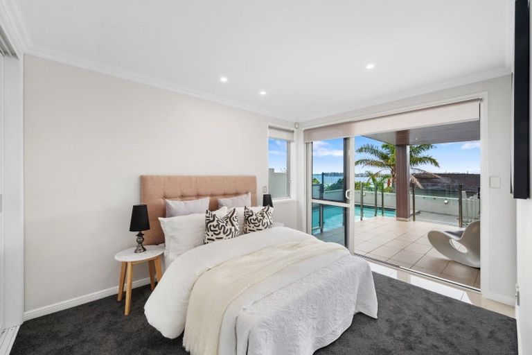 Photo of property in 72 Compass Way, Half Moon Bay, Auckland, 2012