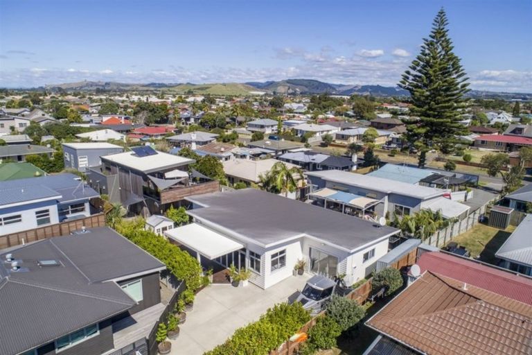 Photo of property in 10a Maranui Street, Mount Maunganui, 3116