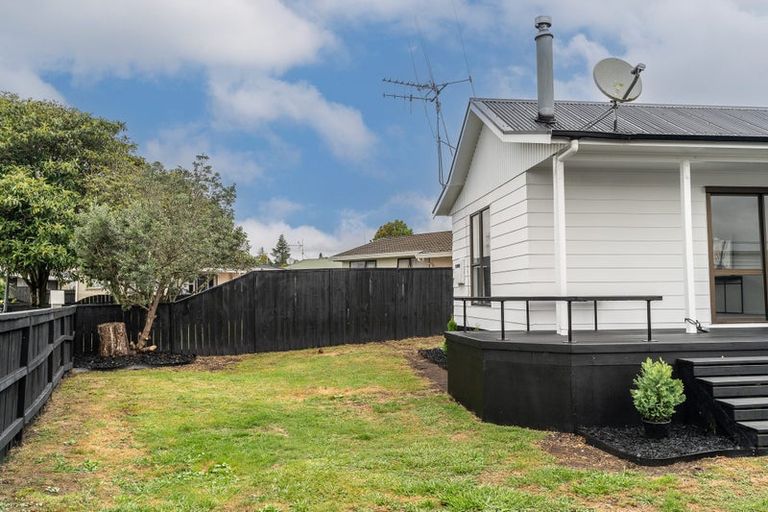 Photo of property in 4 Bradley Place, Nawton, Hamilton, 3200