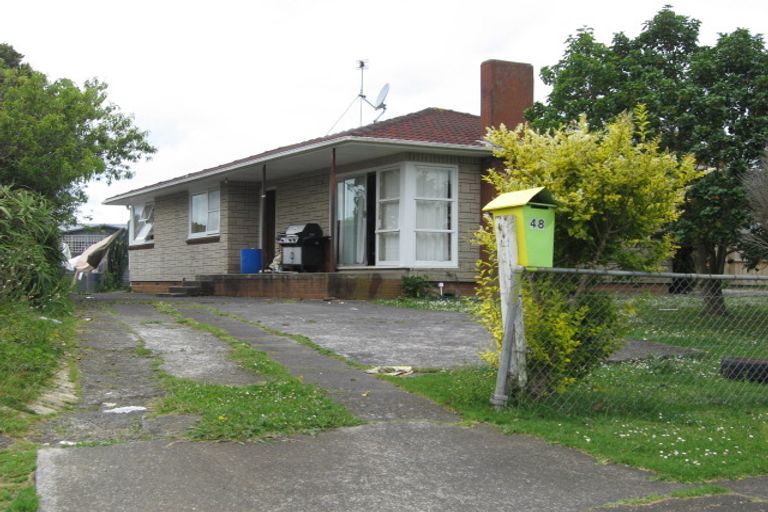 Photo of property in 48 Windrush Close, Mangere, Auckland, 2022