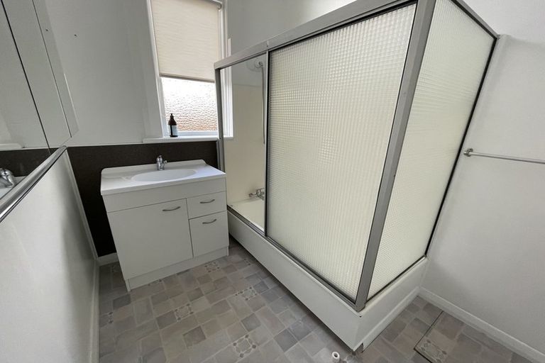 Photo of property in 74 Grove Street, Saint Kilda, Dunedin, 9012