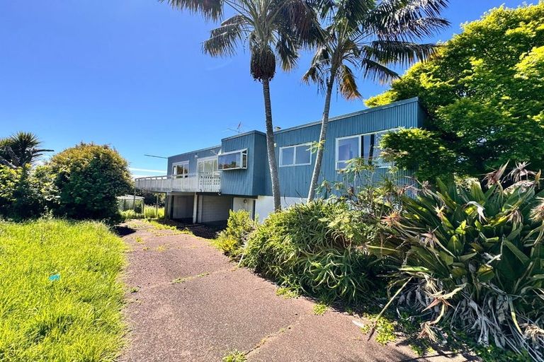 Photo of property in 279 Pakuranga Road, Pakuranga Heights, Auckland, 2010