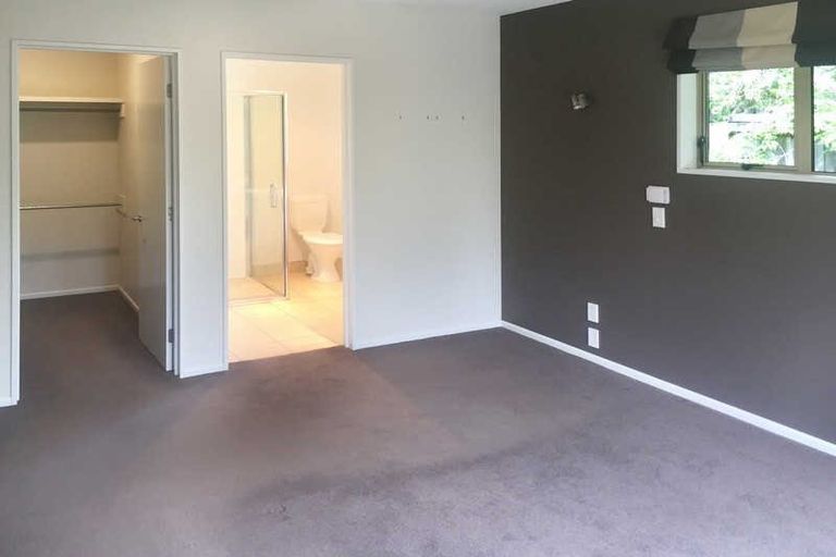 Photo of property in 12 Coolspring Way, Redwood, Christchurch, 8051