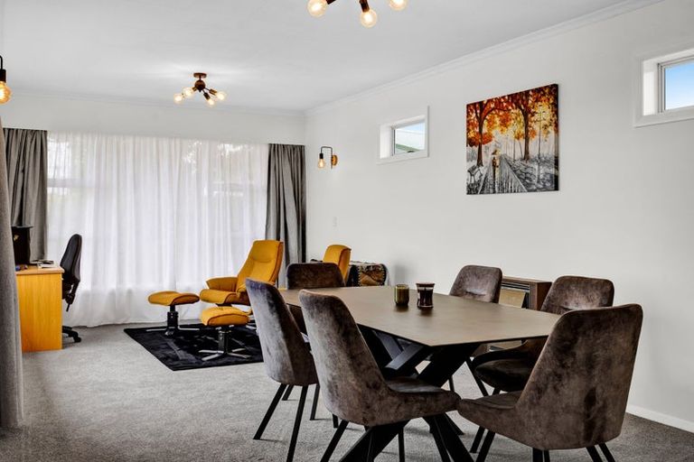 Photo of property in 128 Waihi Road, Hawera, 4610