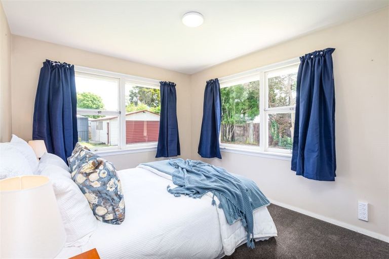 Photo of property in 209 Grimseys Road, Redwood, Christchurch, 8051