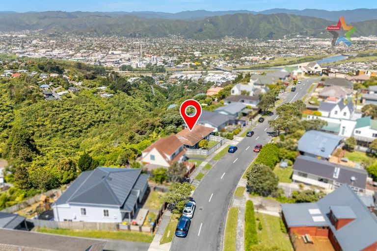Photo of property in 67 Cypress Drive, Maungaraki, Lower Hutt, 5010