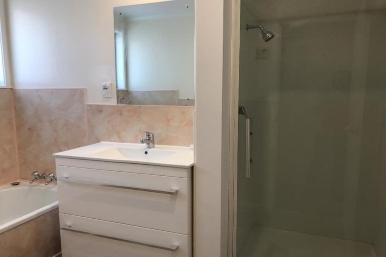 Photo of property in 83 Mark Avenue, Paparangi, Wellington, 6037