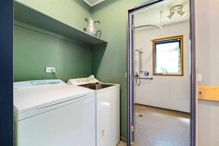 Photo of property in 31 Lakeview Terrace, Lake Hawea, Wanaka, 9382