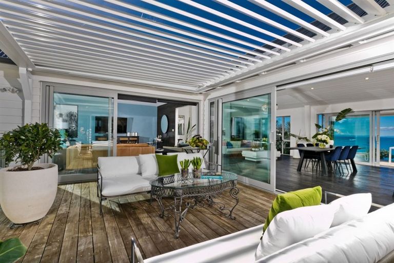 Photo of property in 63 Tiri Road, Manly, Whangaparaoa, 0930