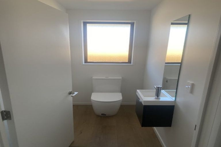 Photo of property in 19 Gemstone Place, Rolleston, 7615