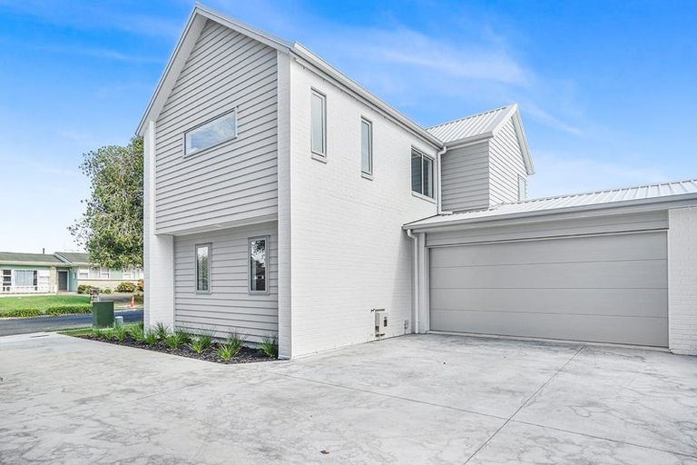 Photo of property in 1/15 Glen Lynne Avenue, Queenwood, Hamilton, 3210