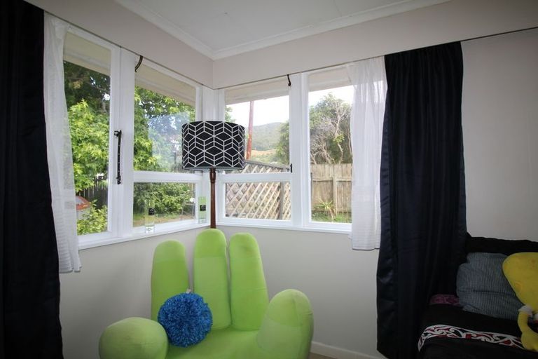 Photo of property in 19 Island View Road, Western Heights, Rotorua, 3015