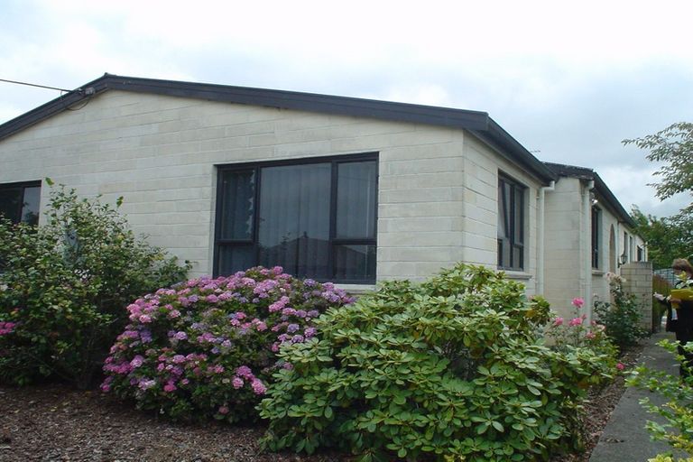 Photo of property in 84 Mcmurdo Street, Tinwald, Ashburton, 7700