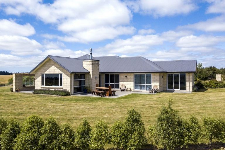Photo of property in 1153 Rolling Ridges Road, Levels Valley, Timaru, 7975