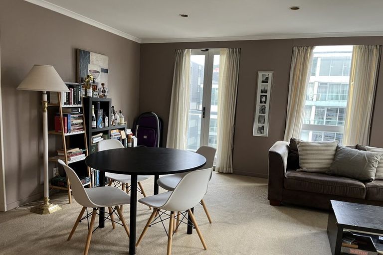 Photo of property in Terrace Heights Apartments, 11b/163 The Terrace, Wellington Central, Wellington, 6011