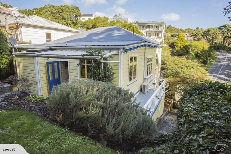 Photo of property in 1 Caprera Street, Melrose, Wellington, 6023