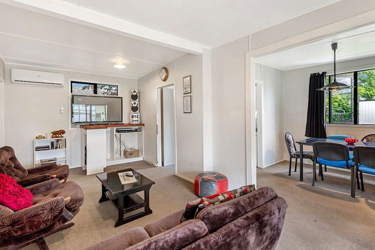 Photo of property in 24 White Street, Whitianga, 3510