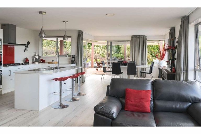 Photo of property in 11 Saint Anthonys Way, Kerikeri, 0294