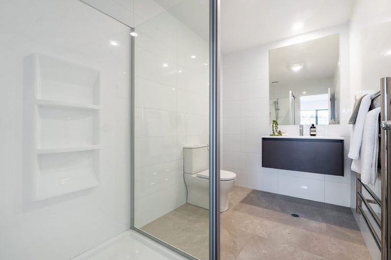 Photo of property in 40 Koura Road, Flat Bush, 2019