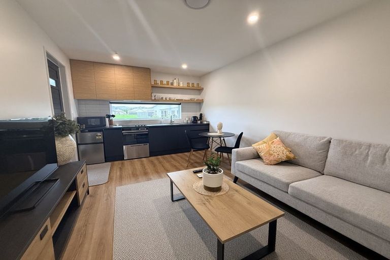 Photo of property in 10 Te Awanga Terrace, Te Awanga, 4102