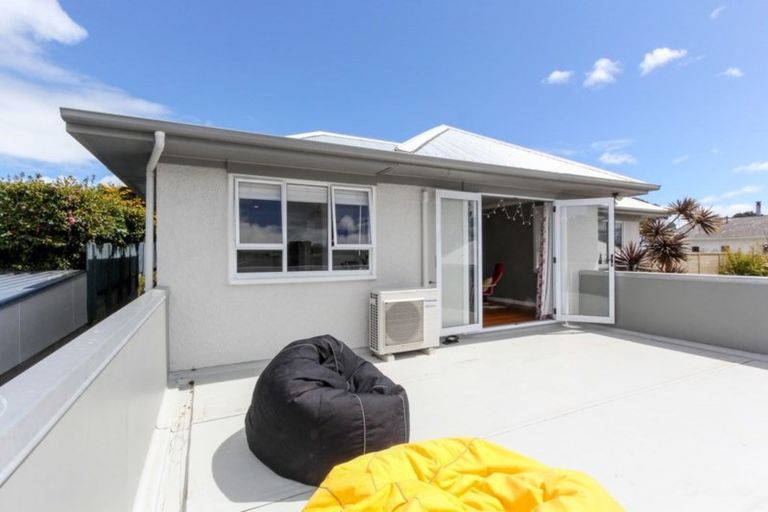 Photo of property in 72 Lorna Street, Lynmouth, New Plymouth, 4310