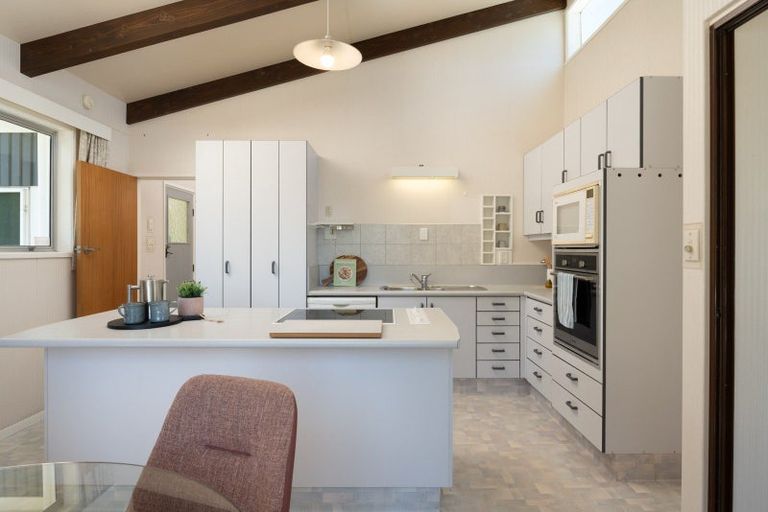 Photo of property in 42b Mclauchlan Street, Springlands, Blenheim, 7201