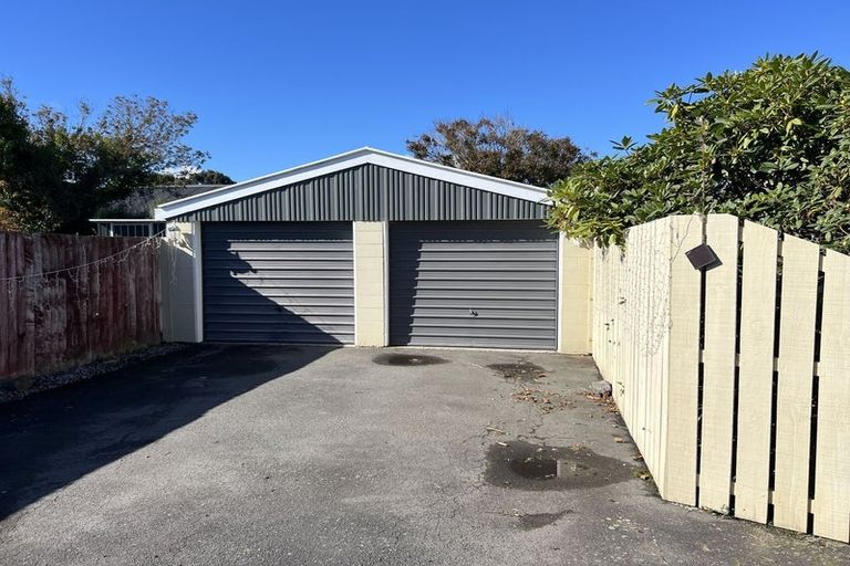 Photo of property in 19 Leacroft Street, Bishopdale, Christchurch, 8053