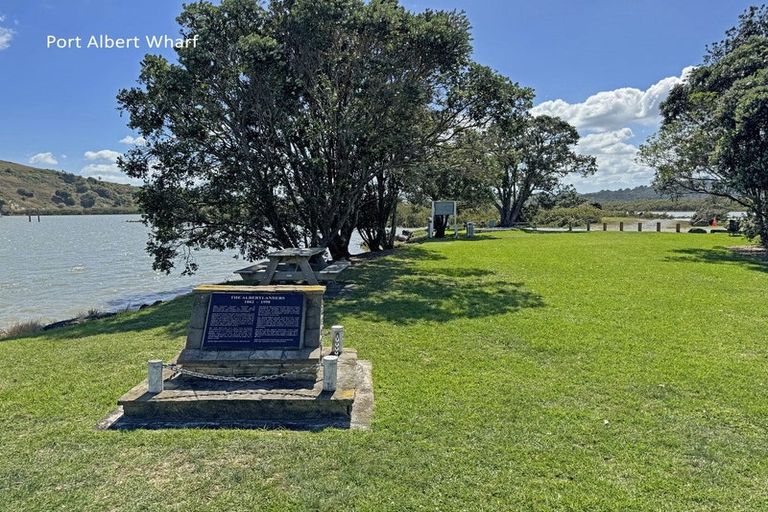 Photo of property in 10 Bennett Street, Port Albert, Wellsford, 0973