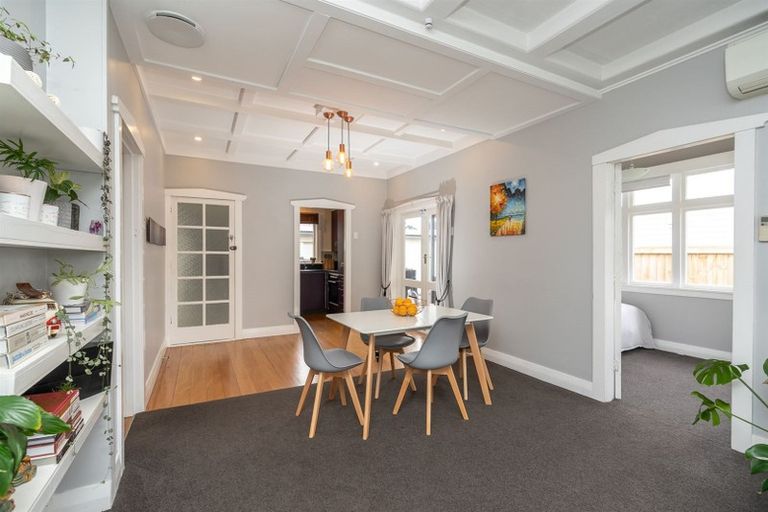 Photo of property in 130a Forest Lake Road, Forest Lake, Hamilton, 3200