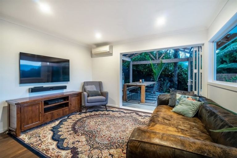 Photo of property in 116 Roseberry Avenue, Birkenhead, Auckland, 0626