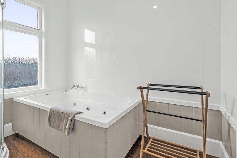 Photo of property in 15 Fulham Street, Islington, Christchurch, 8042