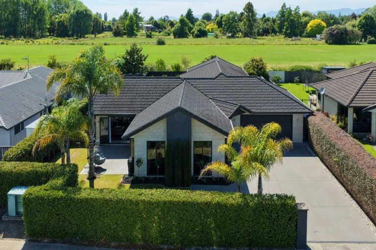 Photo of property in 28 Sanderlane Drive, Motueka, 7120