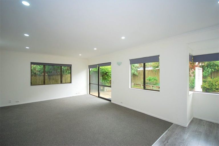 Photo of property in 3/23a Saxon Street, Waterview, Auckland, 1026