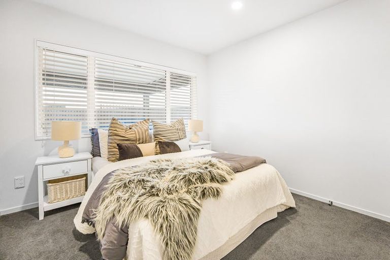 Photo of property in 7 Somerset Place, Stanmore Bay, Whangaparaoa, 0932