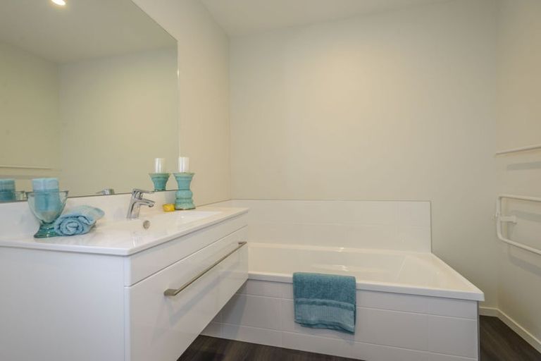 Photo of property in 1/7 Arosa Place, Parklands, Christchurch, 8083