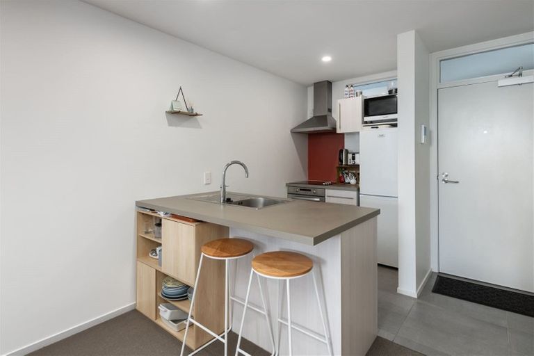 Photo of property in 2-06/424 Maunganui Road, Mount Maunganui, 3116