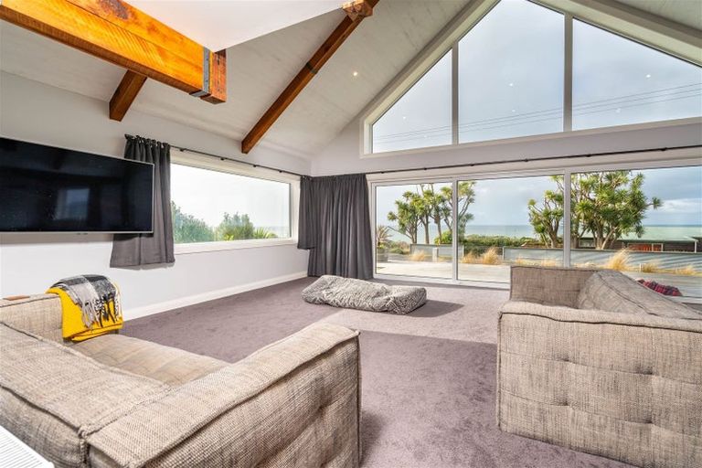 Photo of property in 1304 Kaka Point Road, Kaka Point, Balclutha, 9271