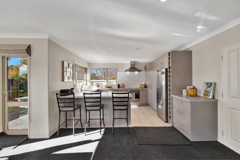 Photo of property in 20 Oxford Road, Rangiora, 7400
