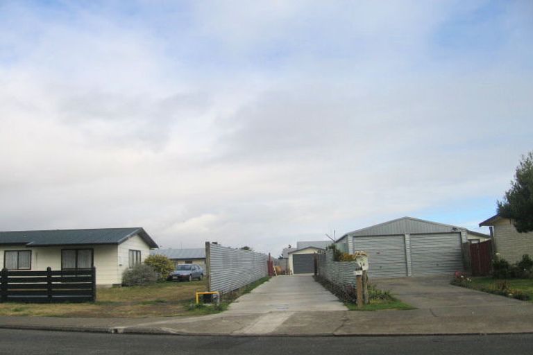 Photo of property in 16 Northlee Place, Flaxmere, Hastings, 4120