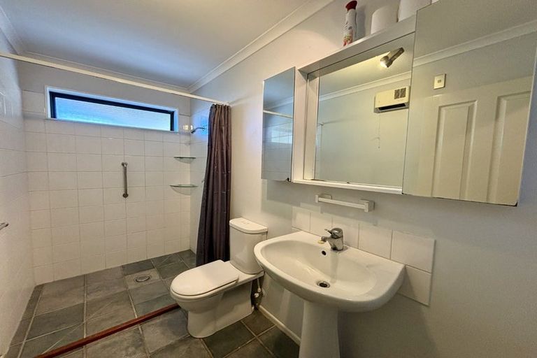 Photo of property in 13 Ranui Street, Waikawa, Picton, 7220