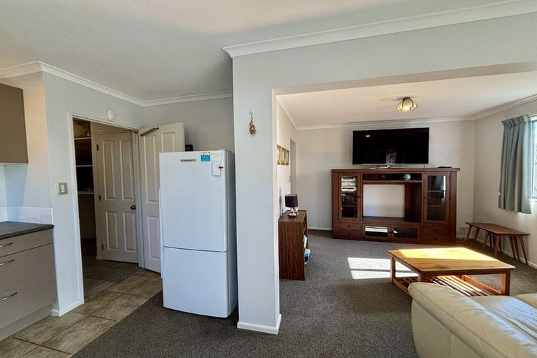 Photo of property in 13 Ranui Street, Waikawa, Picton, 7220