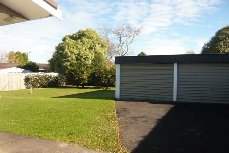 Photo of property in 3 Totara Drive, St Andrews, Hamilton, 3200