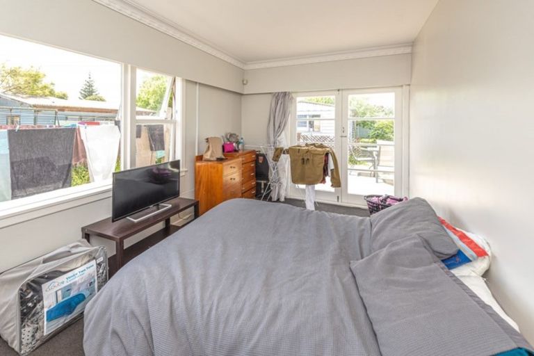 Photo of property in 22 Kotuku Street, Castlecliff, Whanganui, 4501