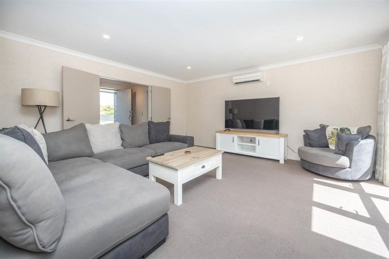 Photo of property in 36 Wentworth Drive, Rototuna North, Hamilton, 3210