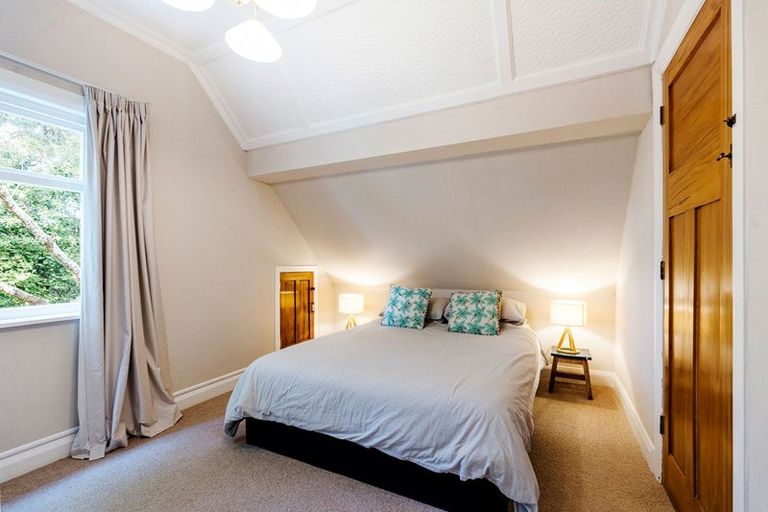 Photo of property in 47 Wallace Place, Westown, New Plymouth, 4310