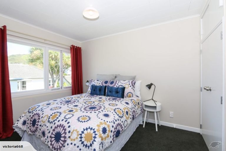 Photo of property in 1/23 Campbell Street, Karori, Wellington, 6012