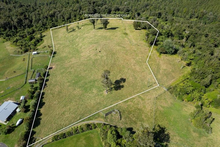 Photo of property in 1039d Work Road, Whakamarama, 3181